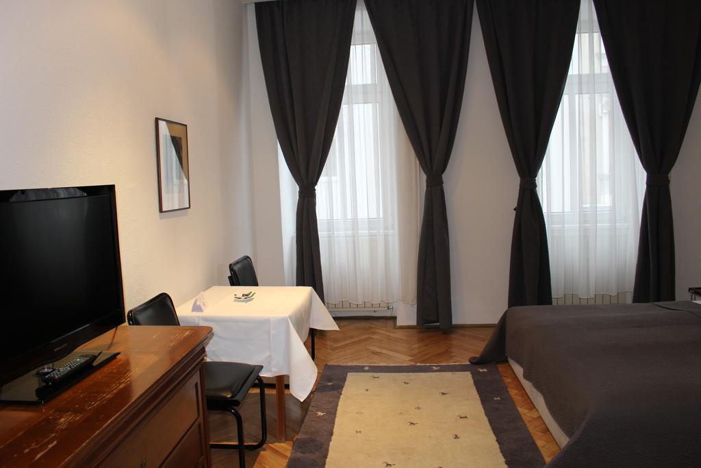 Hotel Wiener Kindl Eksteriør bilde